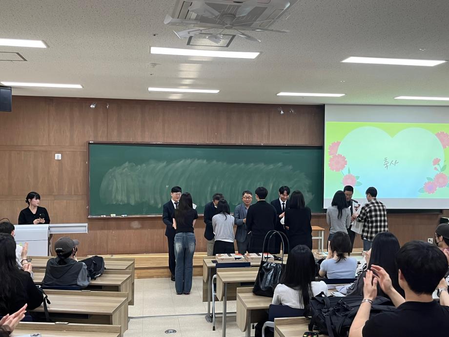 썸네일 사진